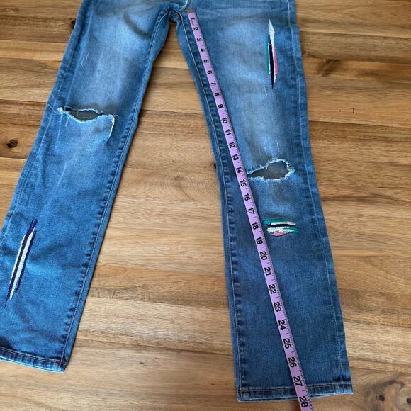 Peri A Embroidered Destroyed Low Rise Jeans Womens Size 26 Boho Ripped Denim 26 - Picture 13 of 13
